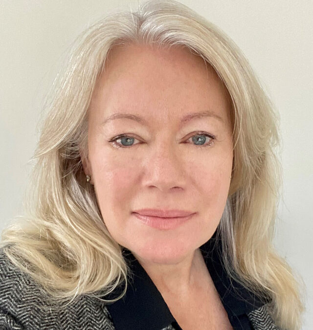 Lynne Morris